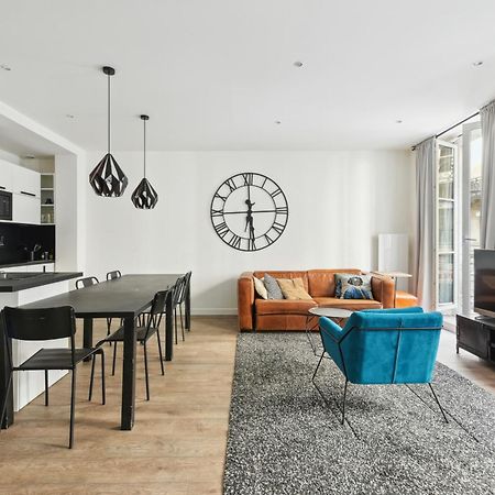 Elégant appartement dans le quartier Concorde à Paris Exterior foto