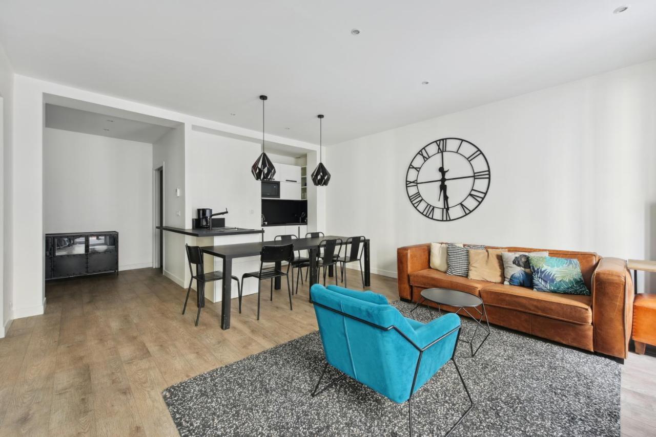 Elégant appartement dans le quartier Concorde à Paris Exterior foto